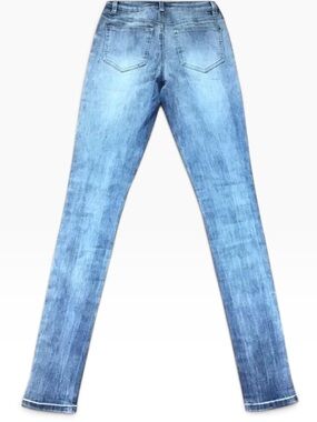 It’s denim Long tall Sally NWT 6 blue vintage wash eco responsible skinny low